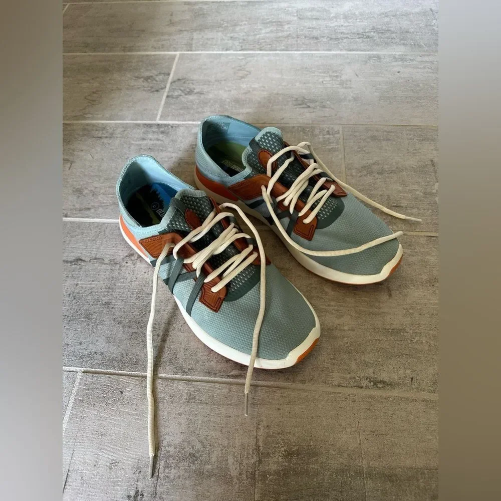 OluKai Manele Golf Shoe Pale Moss/Molten Orange 11.5 - Picture 3 of 10